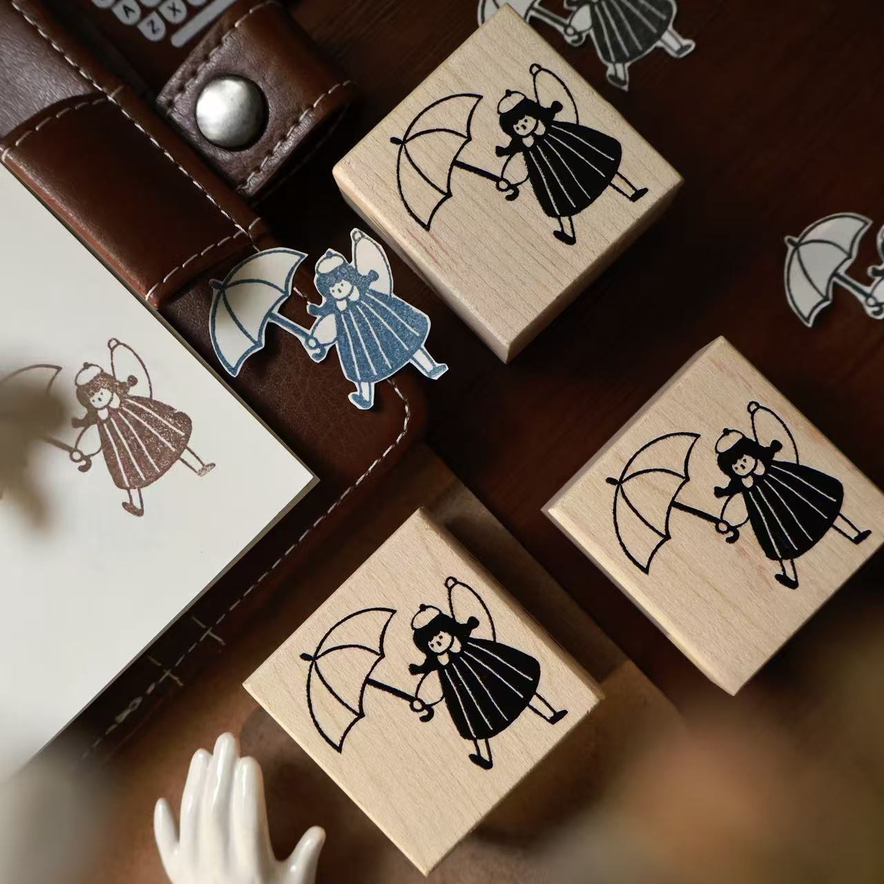 YiEr Studio Vintage Lovely Cak - огляд і ціна Vintage Collectible Stamps